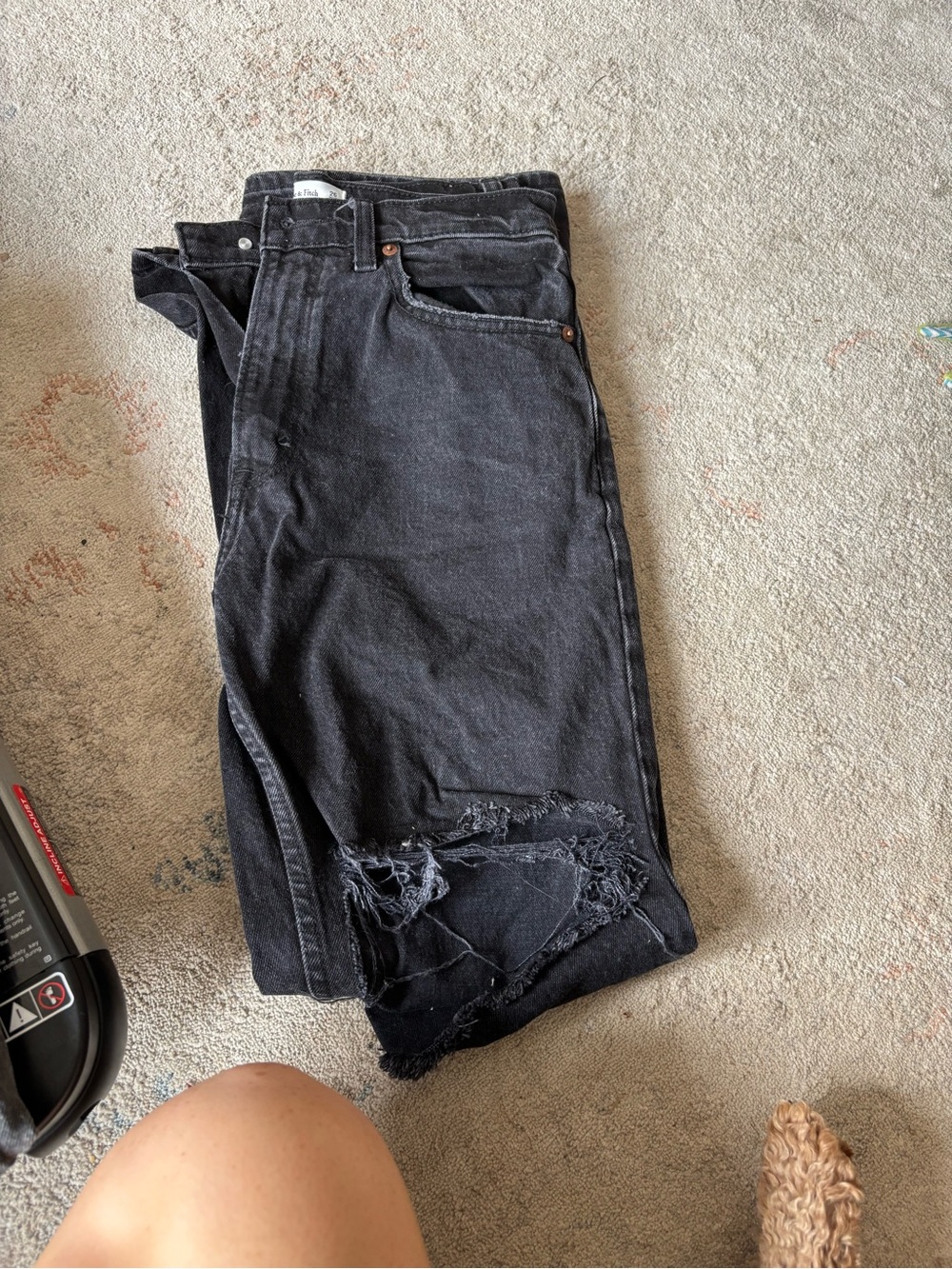 Abercrombie & Fitch Black 90s Relaxed Jeans with Distressed Knee